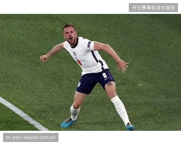 索斯盖特的三中卫体系暴露边路真空，英格兰队控球优势未能转化为有效进攻